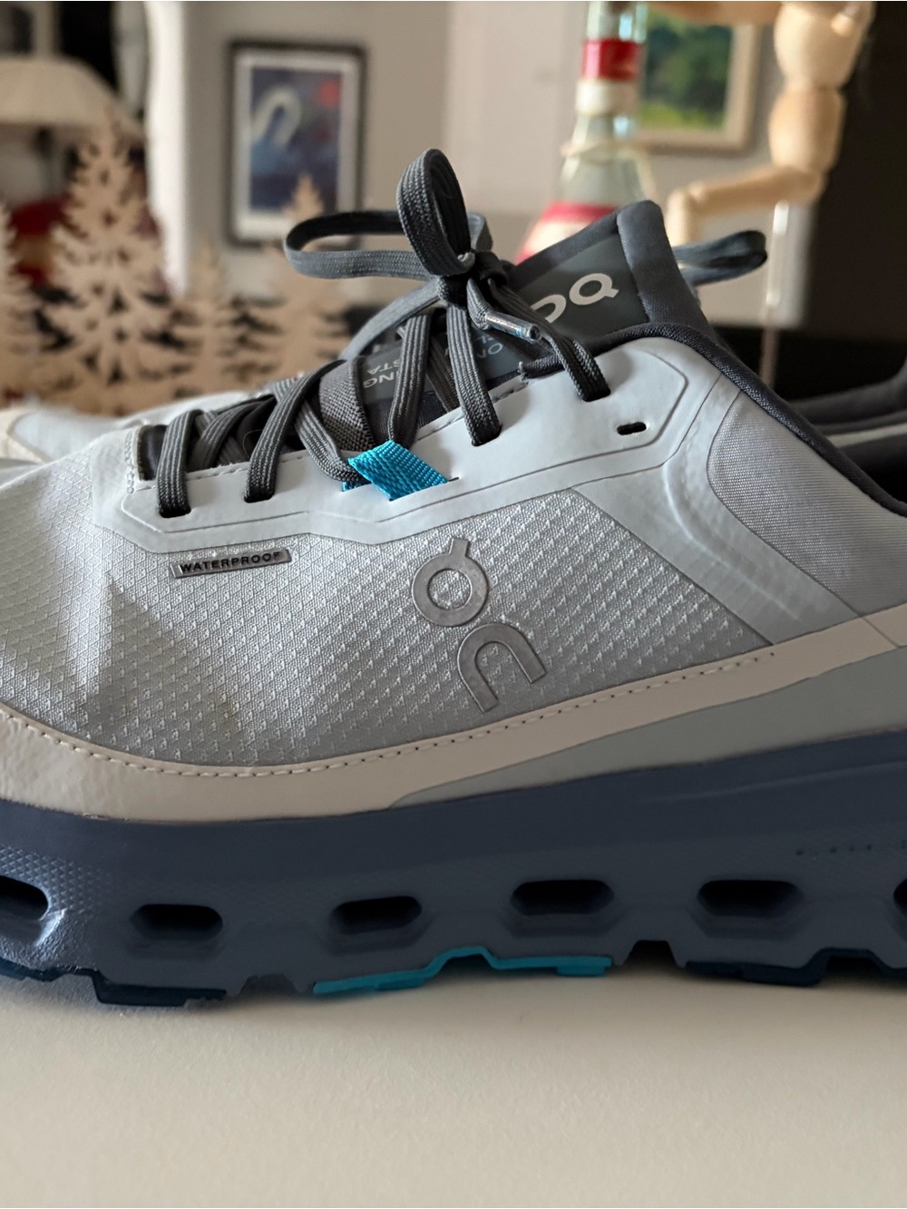 On Running Men’s Cloudvista 2  in Light Blue & Navy with Teal Accent Waterproof
